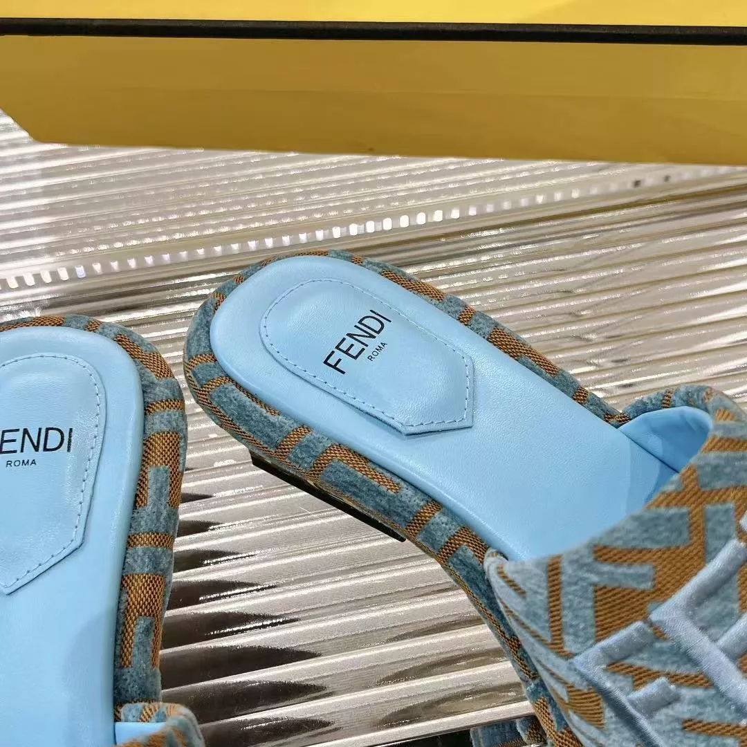 Practical 4295 Fendi Slippers For Women