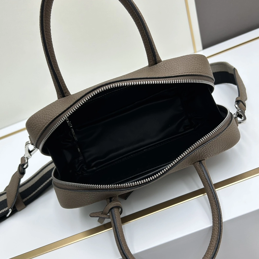 Practical 4328 Prada AAA Quality Handbags For Women