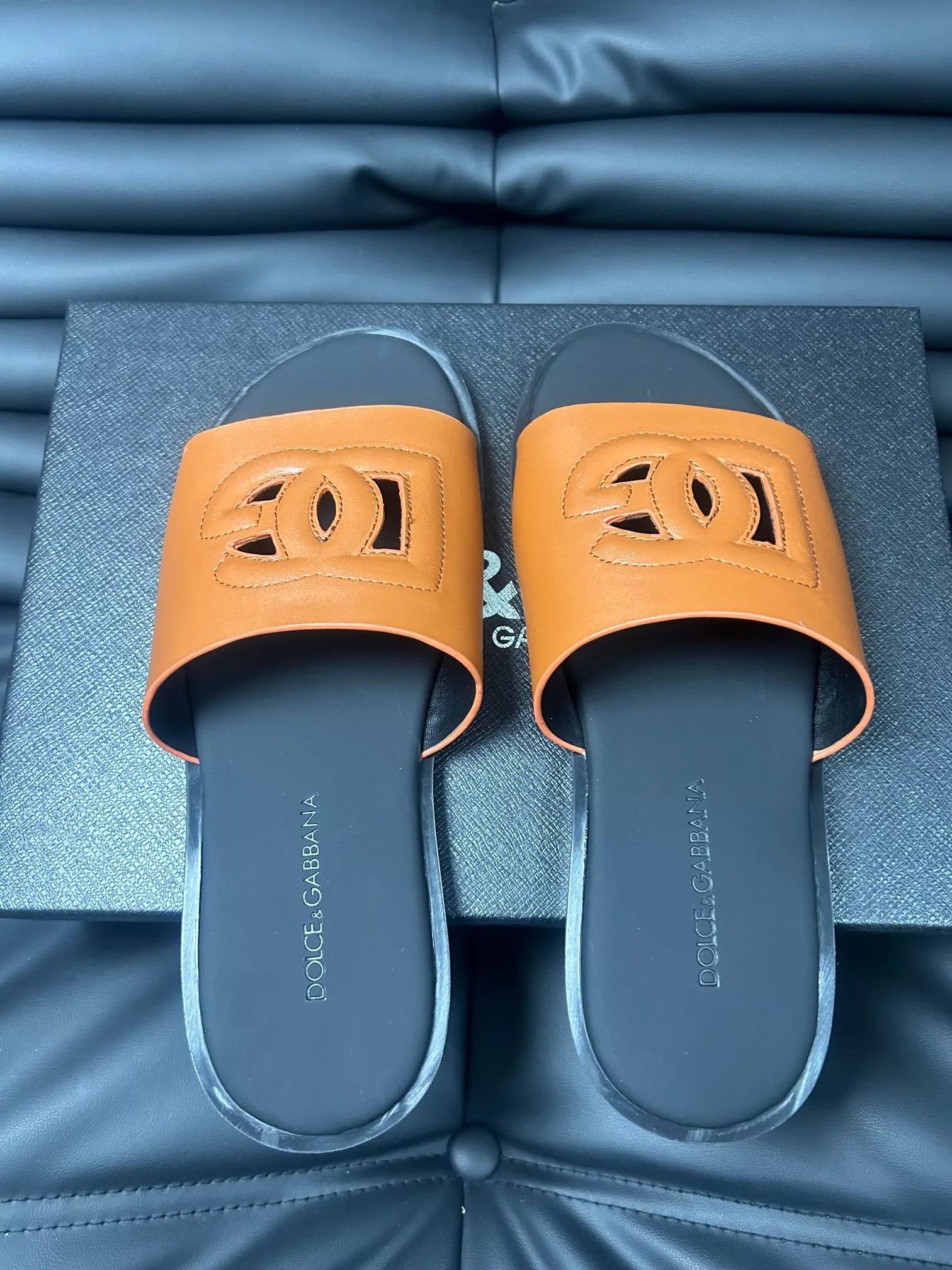 Practical 4390 Dolce & Gabbana D&G Slippers For Men