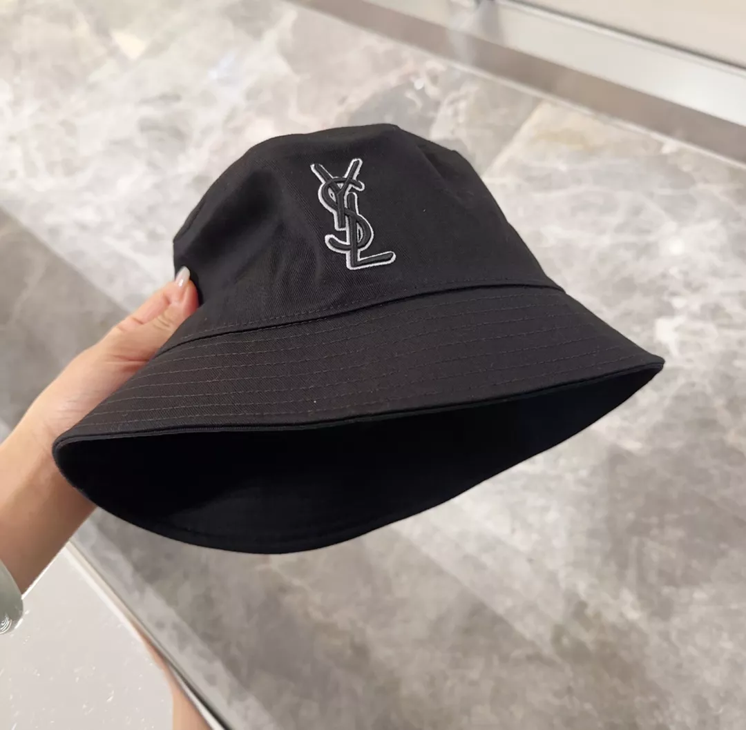 Practical 4522 Yves Saint Laurent YSL Caps