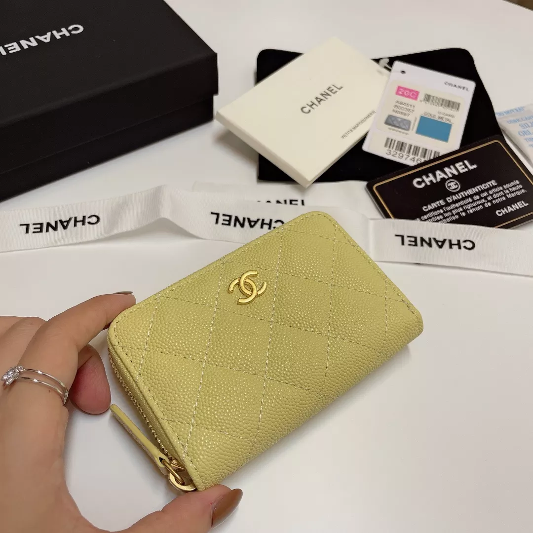 Practical 4535 Chanel Card Case