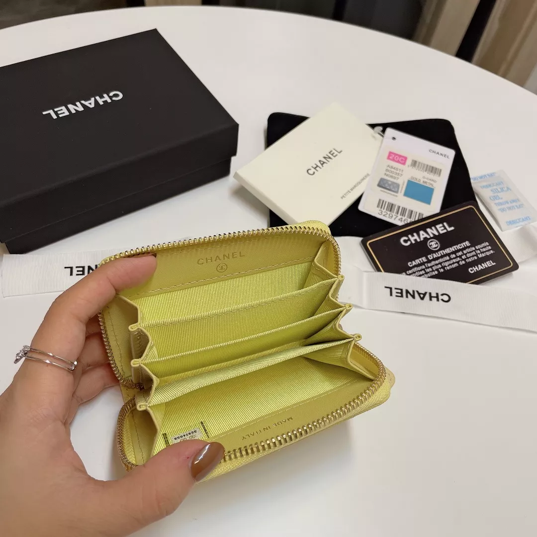 Practical 4535 Chanel Card Case