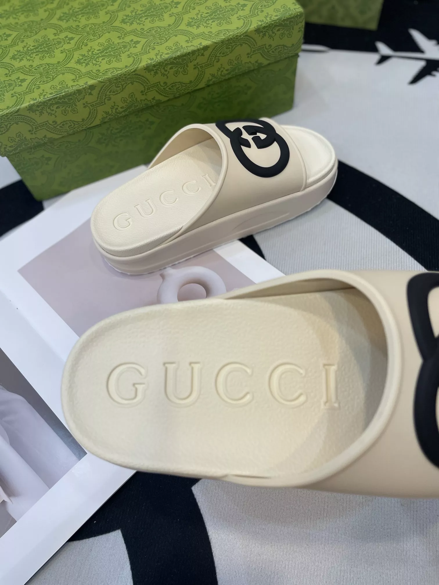 Practical 4616 Gucci Slippers For Women