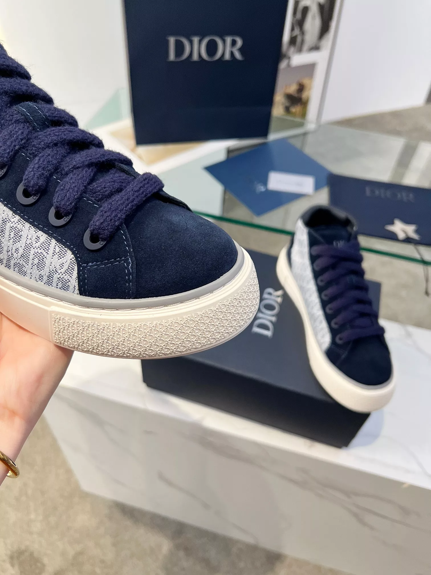 Practical 4896 Christian Dior High Top Shoes For Men