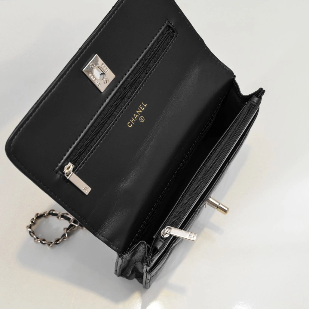 Practical 498 Chanel AAA Quality Messenger Bags