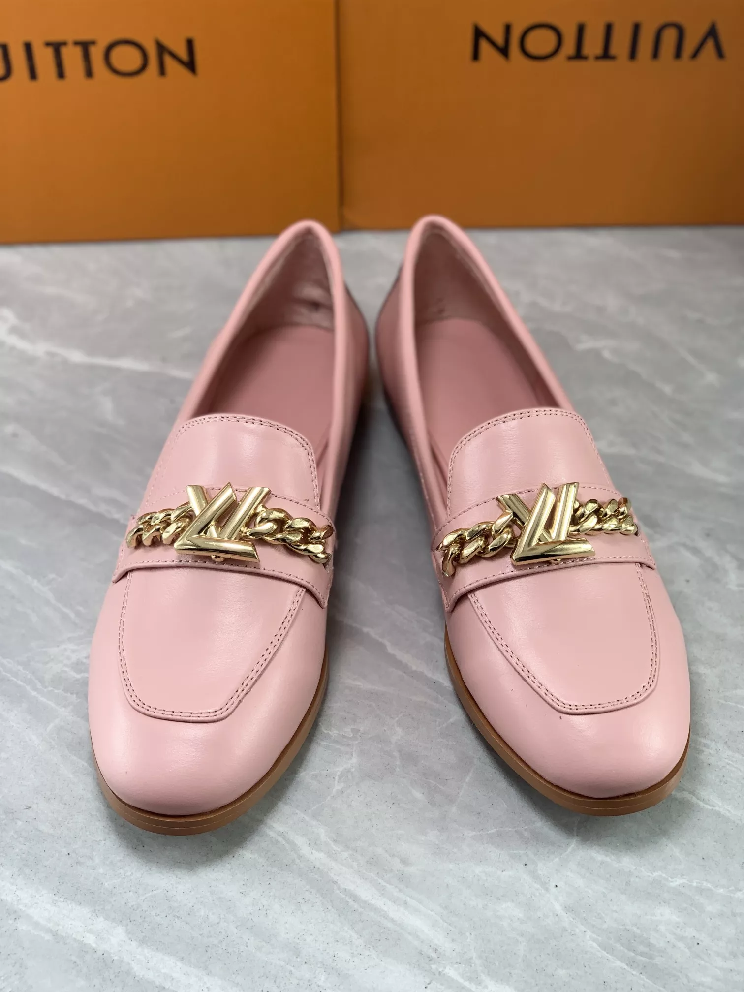 Practical 5030 Louis Vuitton LV Oxfords Shoes For Women