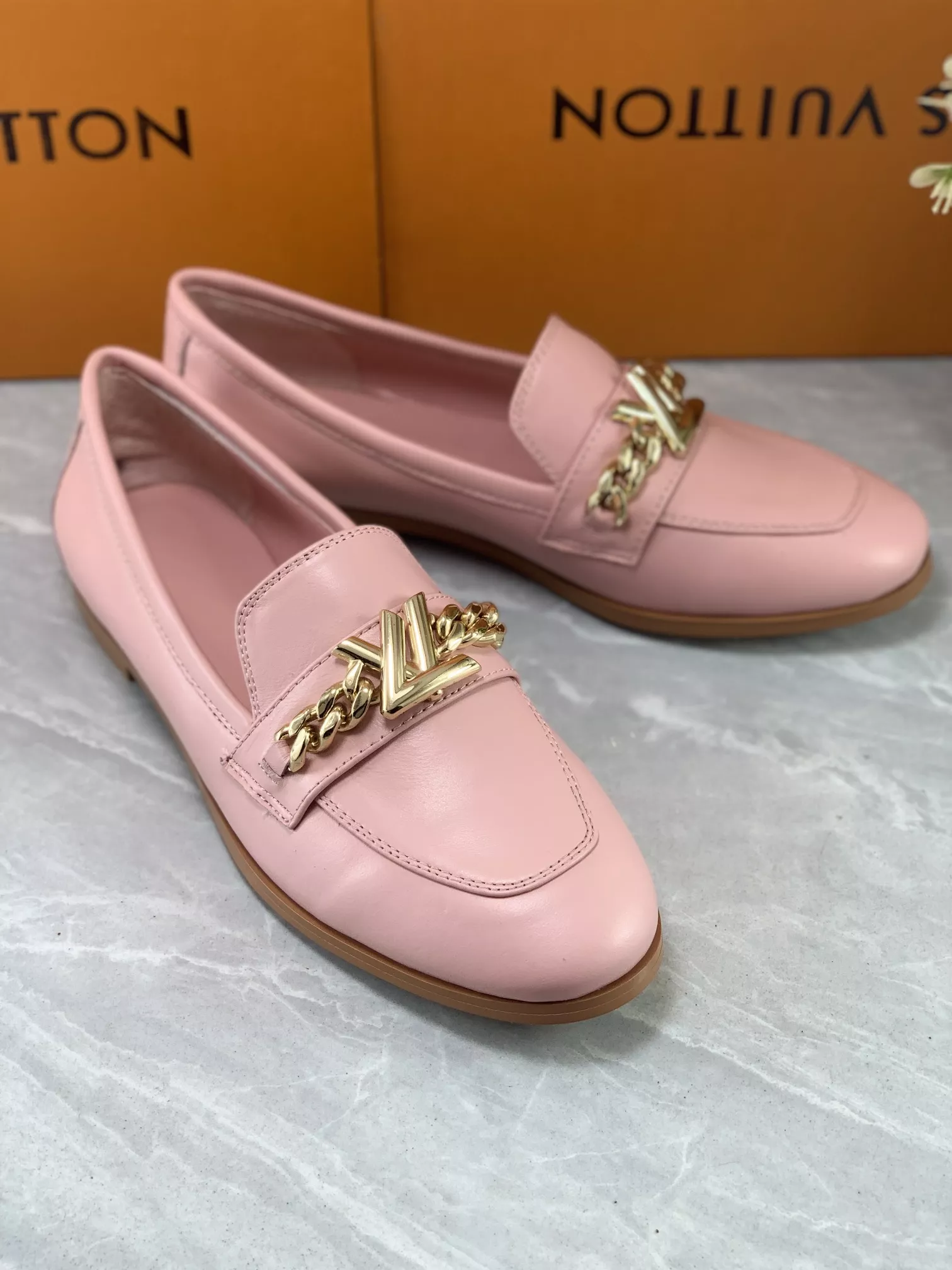 Practical 5030 Louis Vuitton LV Oxfords Shoes For Women