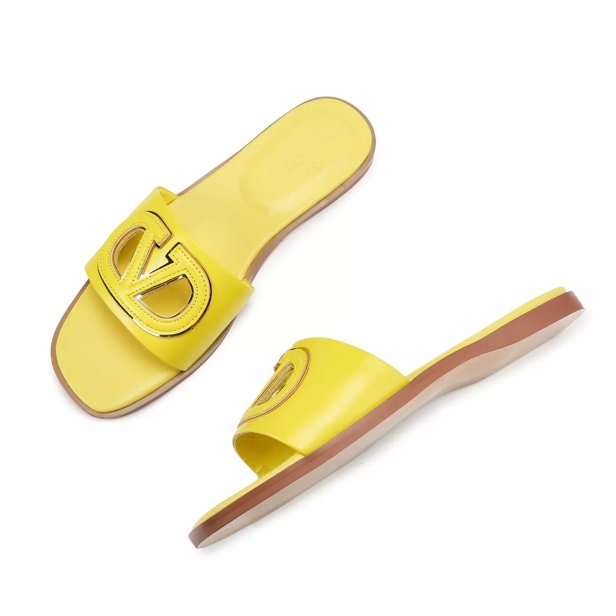 Practical 5038 Valentino Slippers For Women