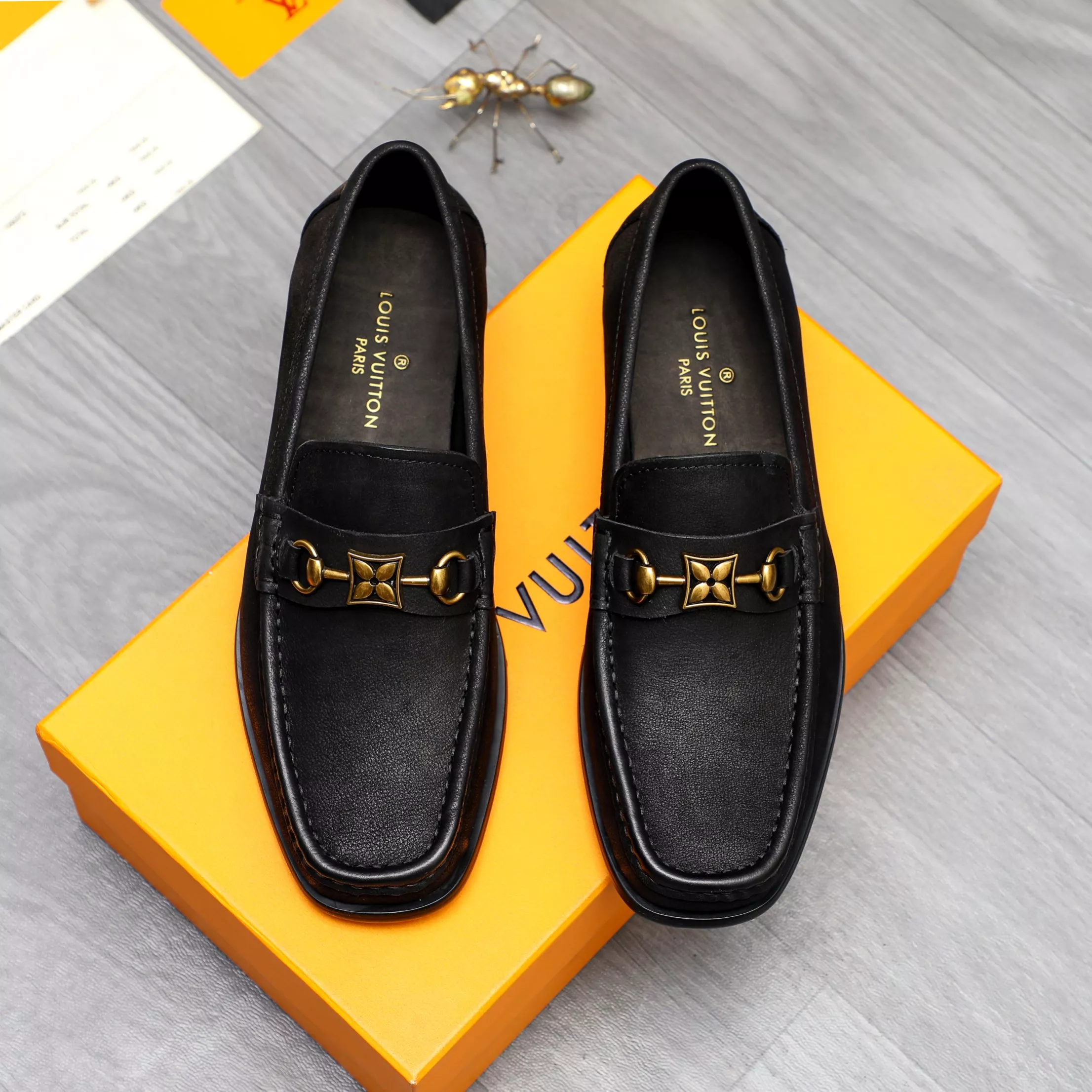 Practical 5203 Louis Vuitton LV Oxfords Shoes For Men