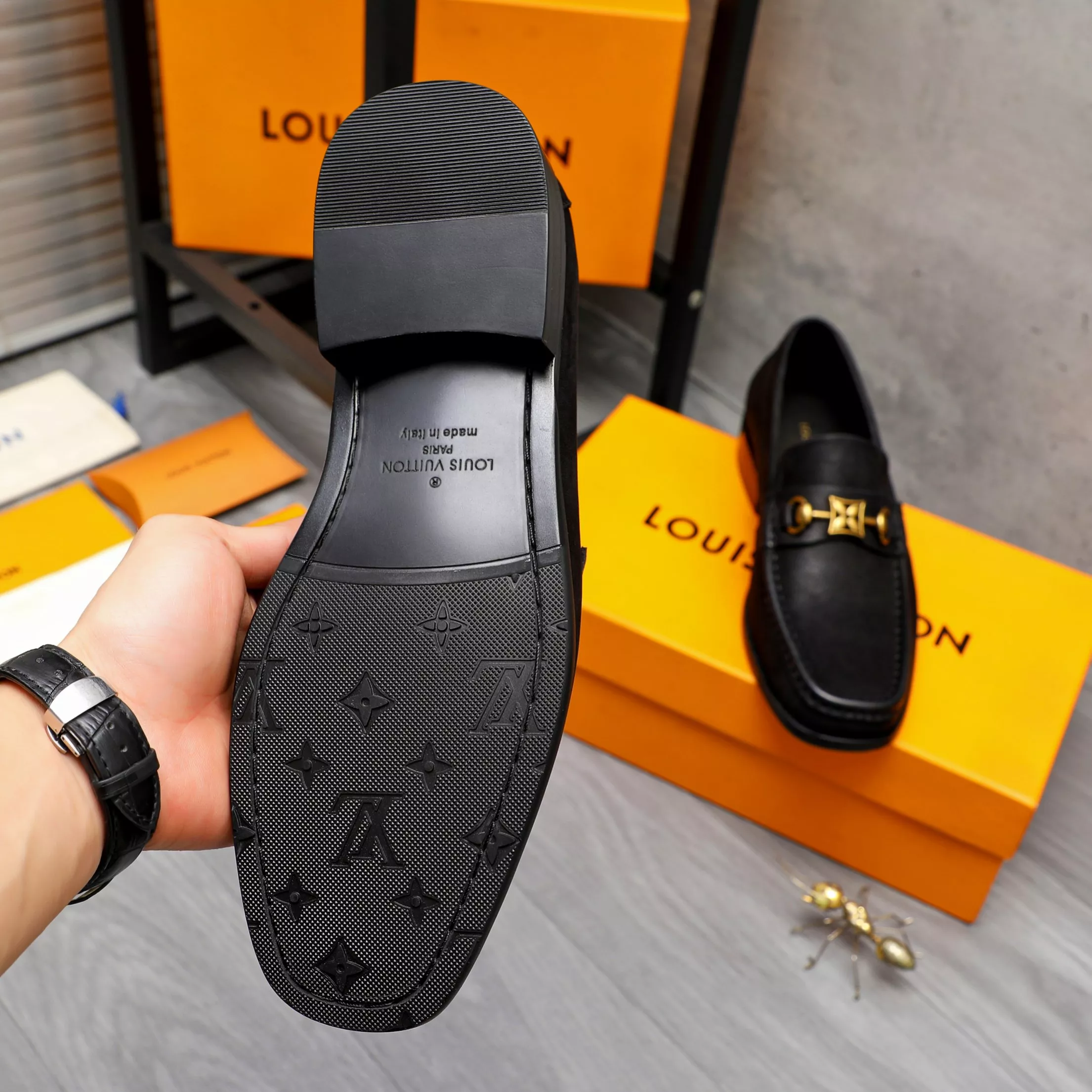 Practical 5203 Louis Vuitton LV Oxfords Shoes For Men