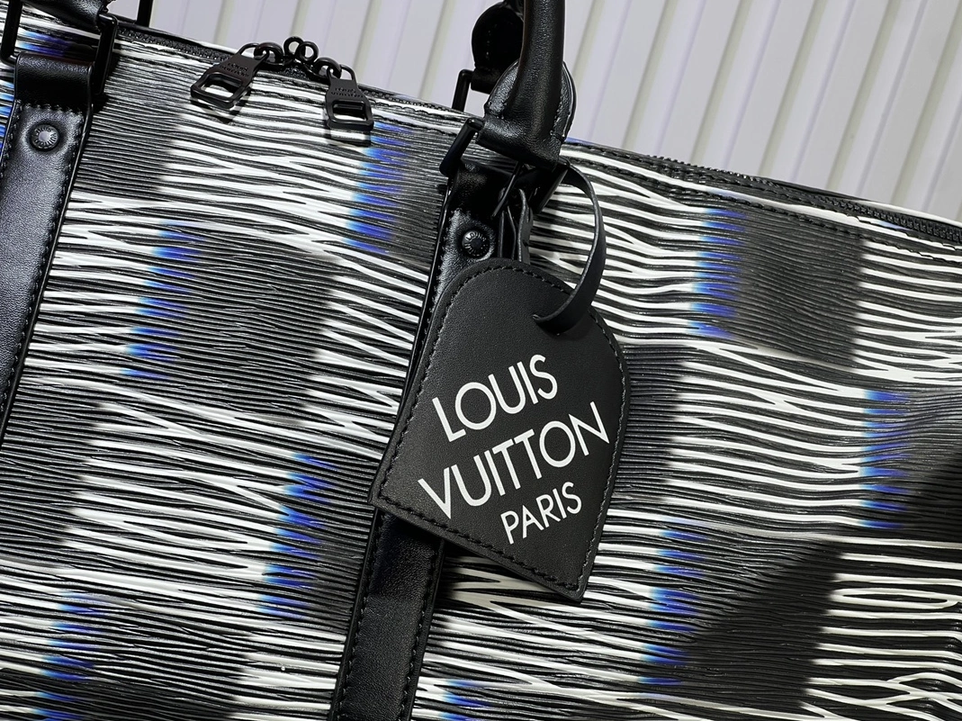 Practical 5311 Louis Vuitton Travel Bags