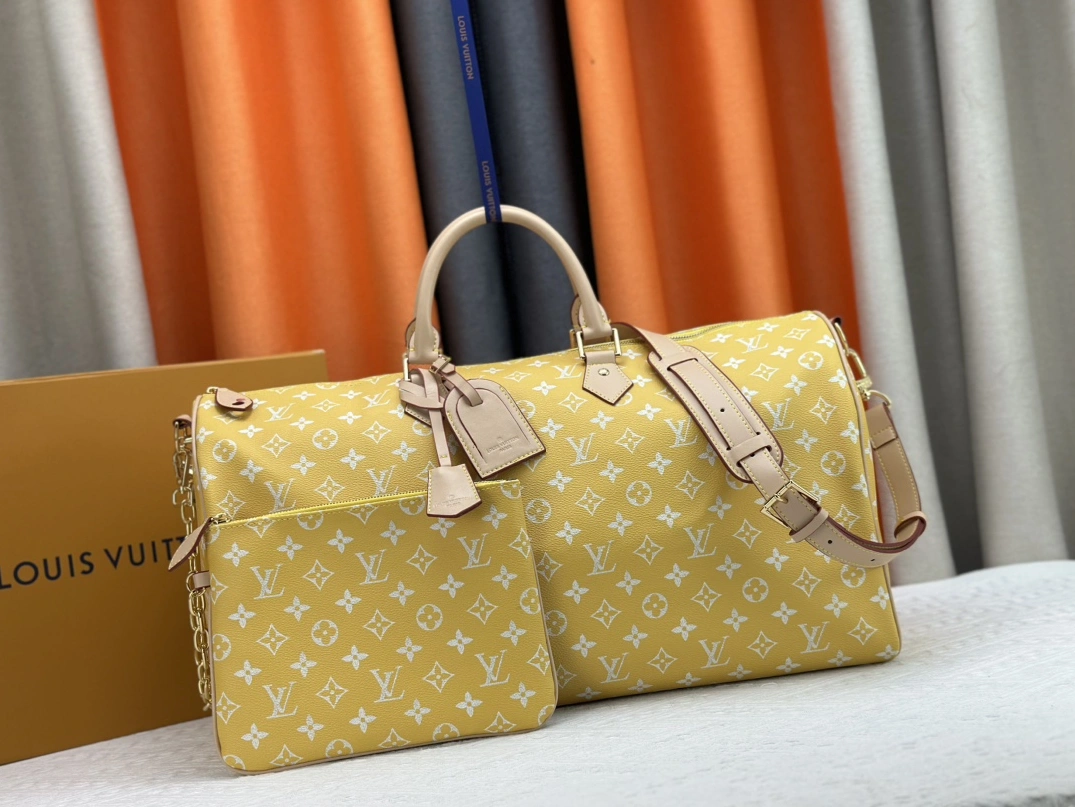 Practical 5338 Louis Vuitton Travel Bags