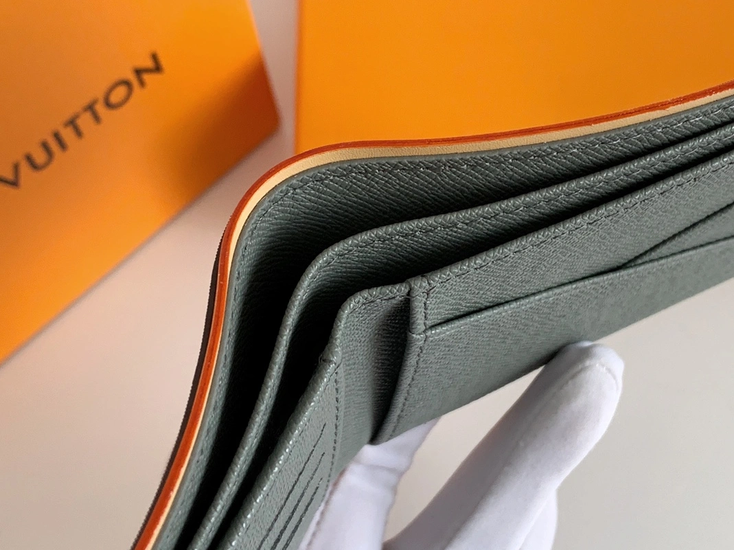 Practical 5510 Louis Vuitton LV Wallets