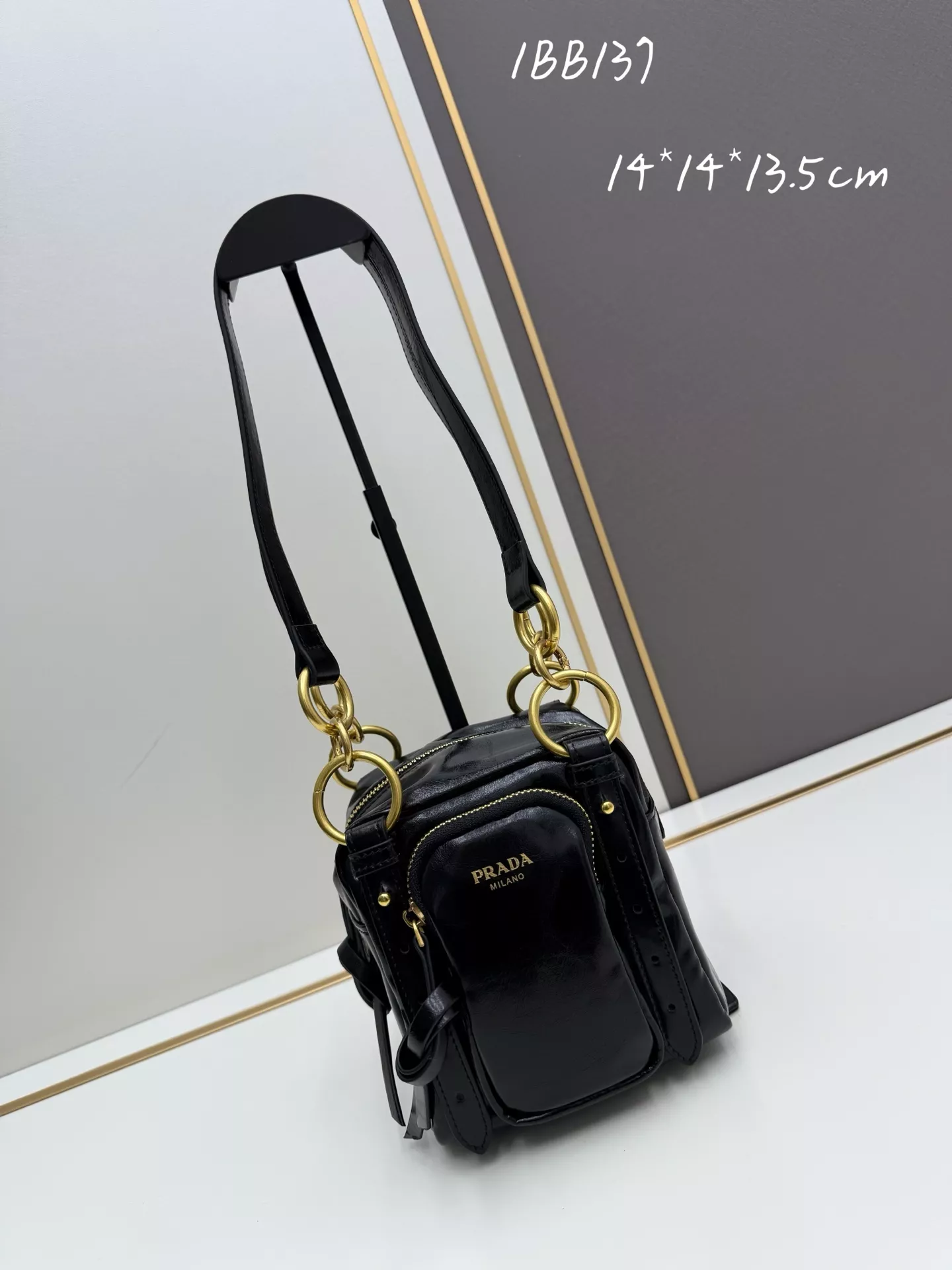 Practical 5556 Prada AAA Quality Shoulder Bags For Women