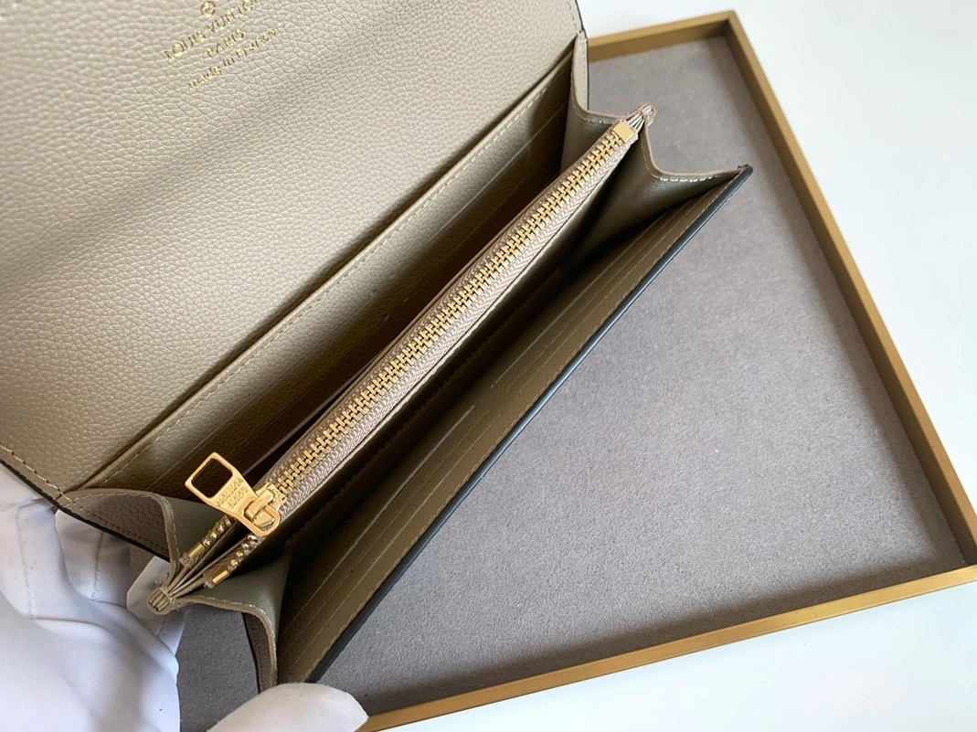 Practical 5847 Louis Vuitton LV Wallets For Women