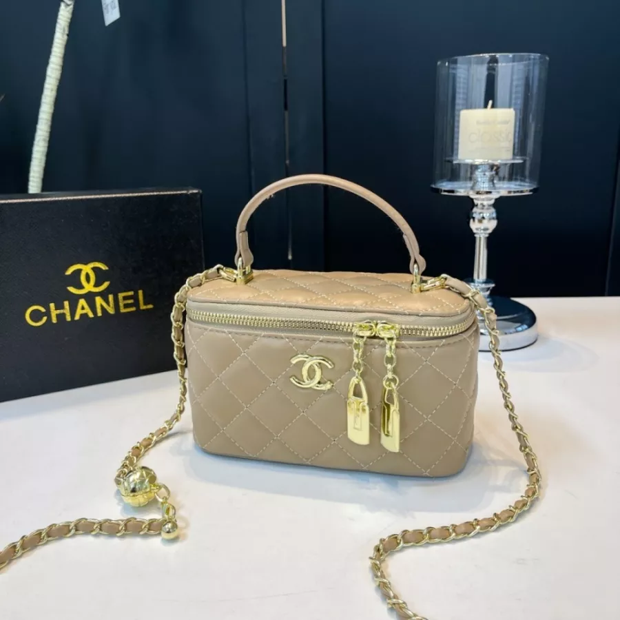 Practical 611 Chanel Messenger Bags For Women