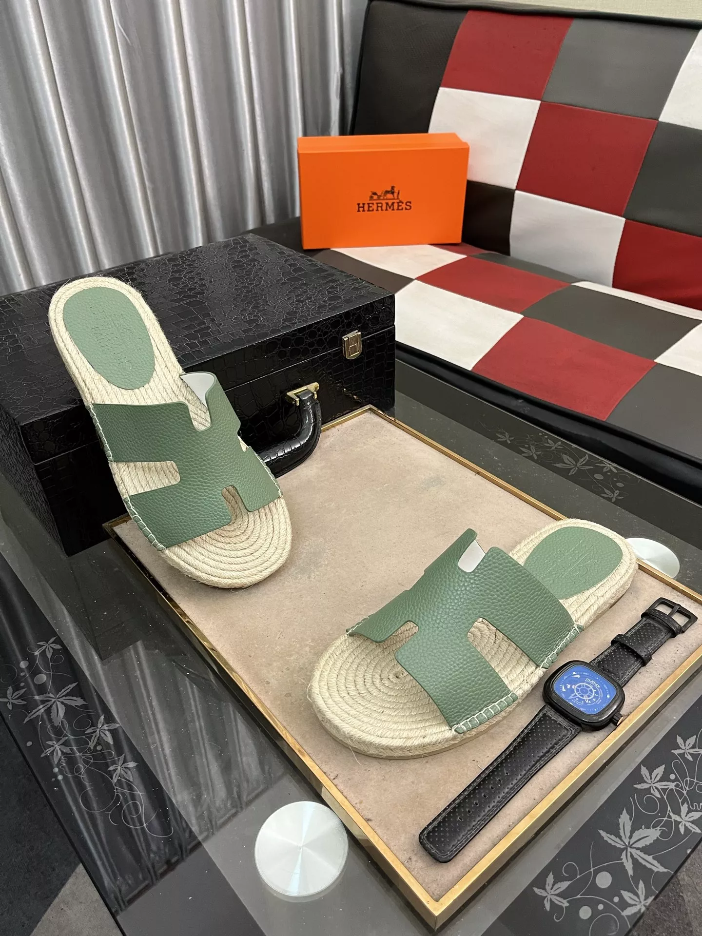 Practical 6244 Hermes Slippers For Men
