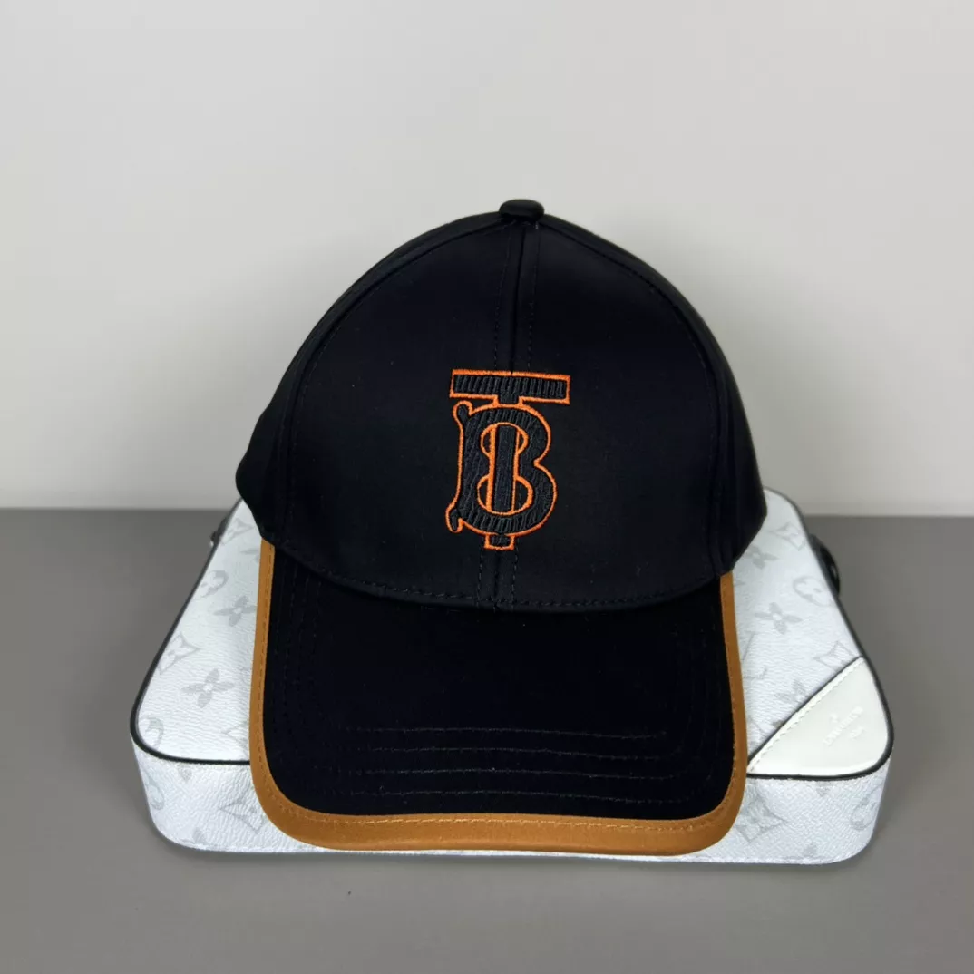 Practical 6287 Burberry Caps