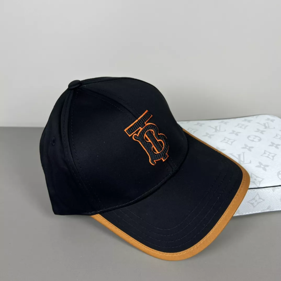 Practical 6287 Burberry Caps