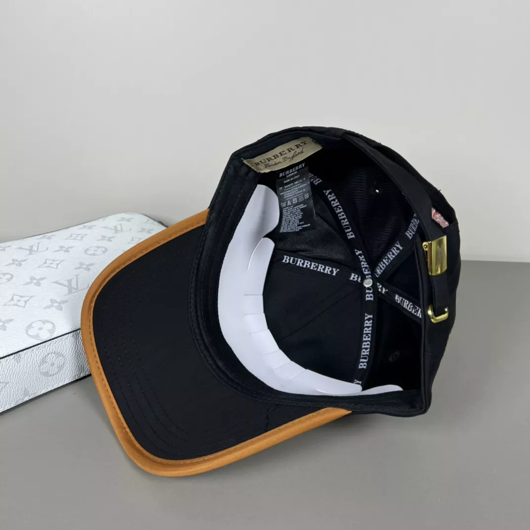 Practical 6287 Burberry Caps