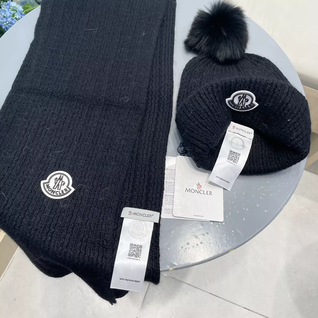 Practical 6291 Moncler Hat and Scarf and Glove Set