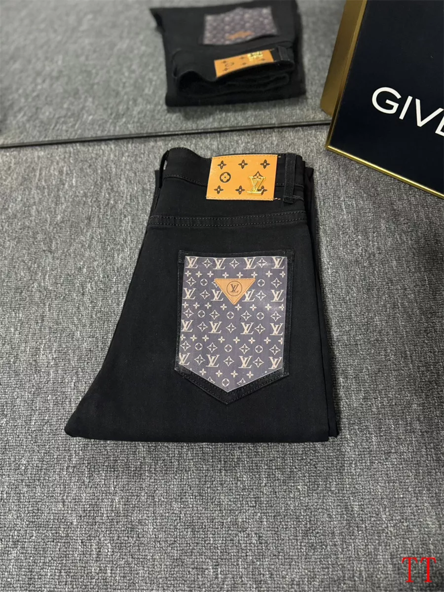 Practical 6404 Louis Vuitton LV Jeans For Men