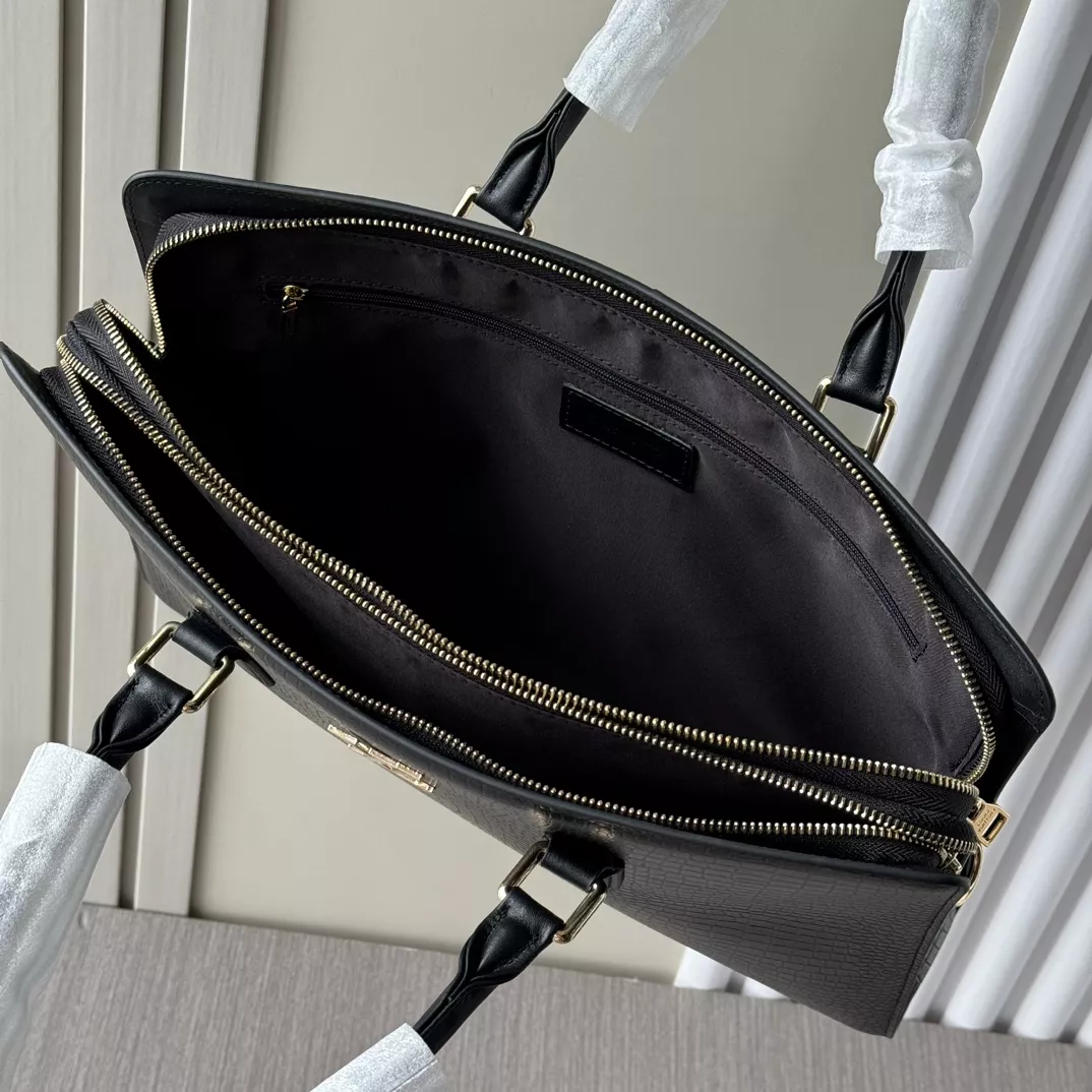 Practical 6582 Louis Vuitton AAA Man Handbags