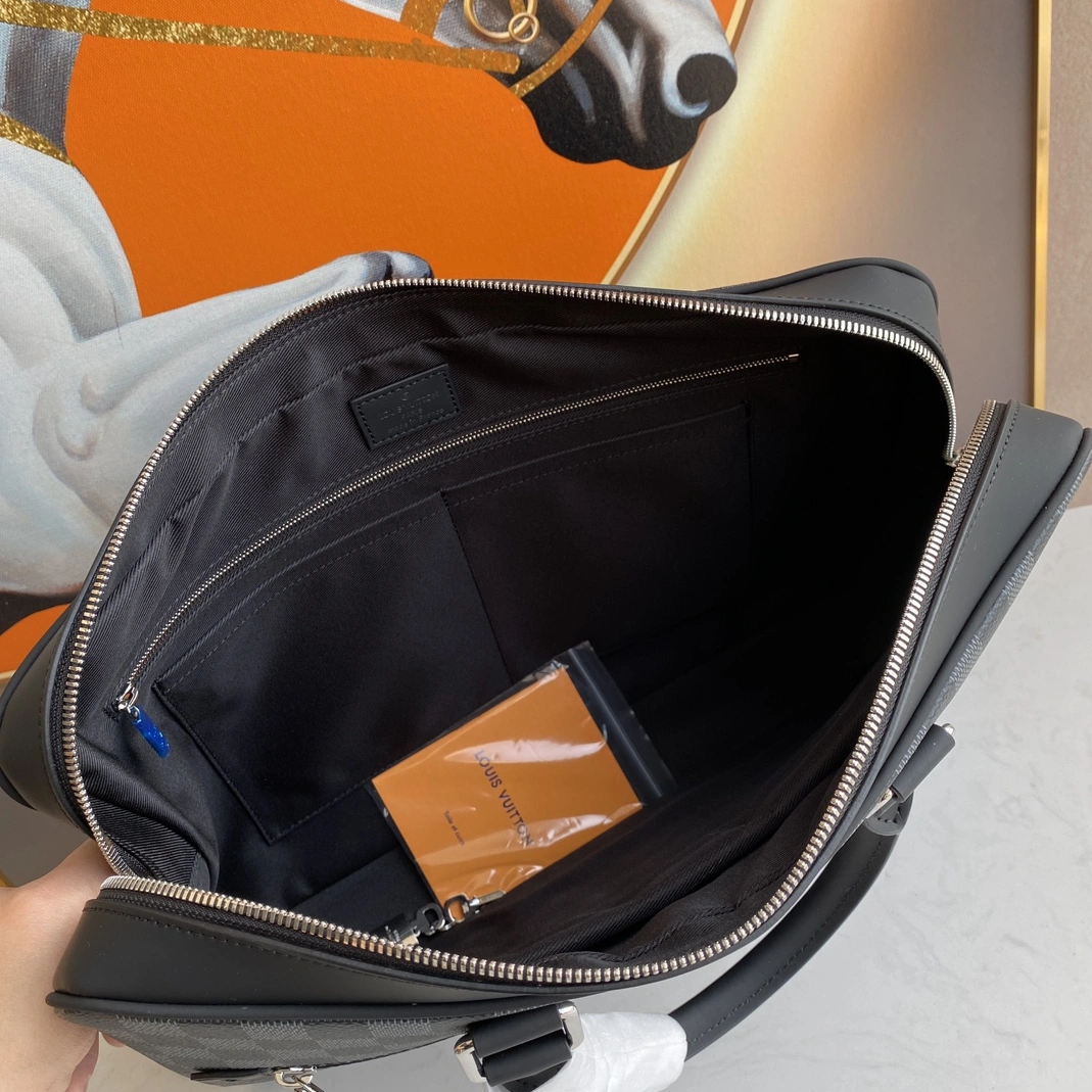 Practical 6645 Louis Vuitton AAA Man Handbags