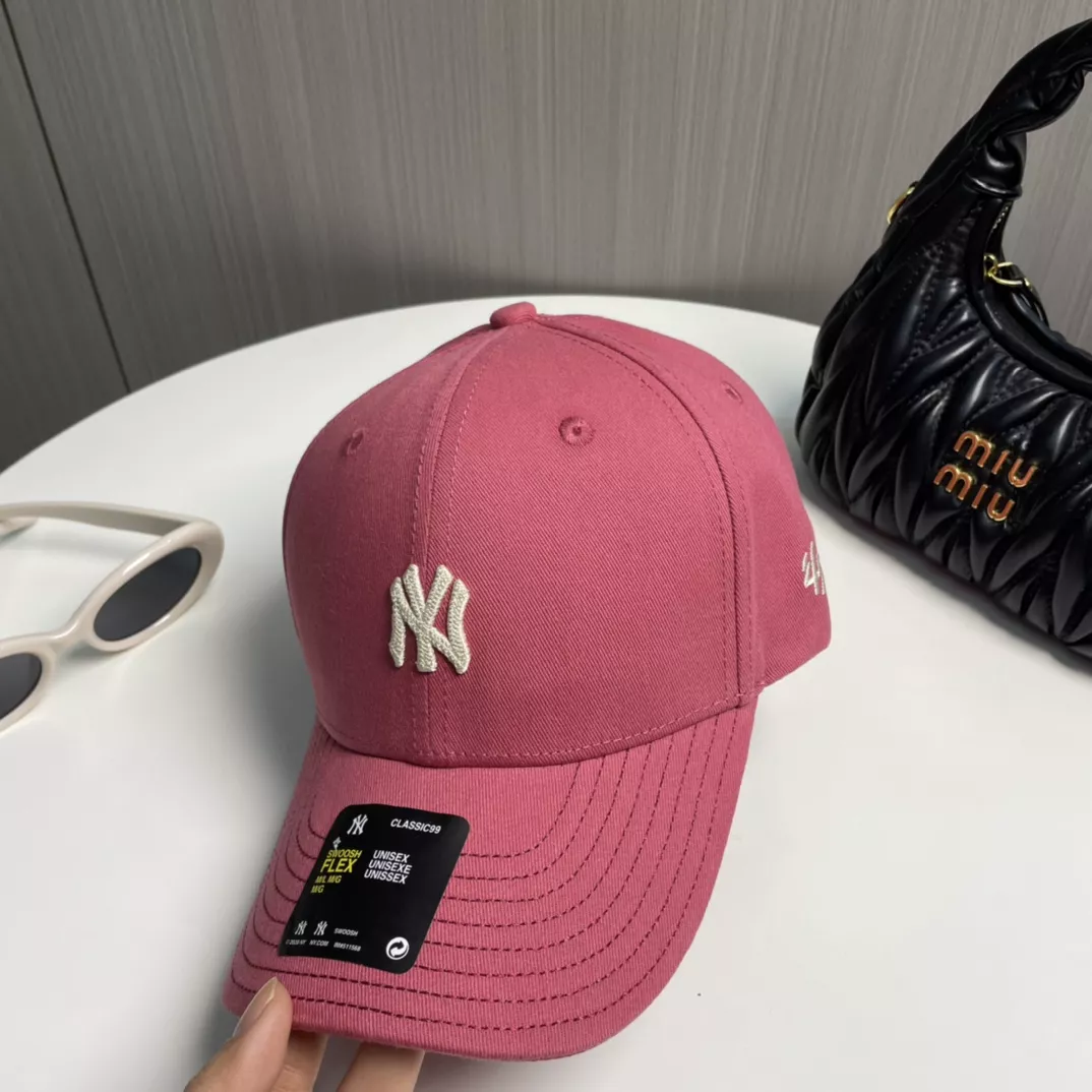 Practical 671 New York Yankees Caps