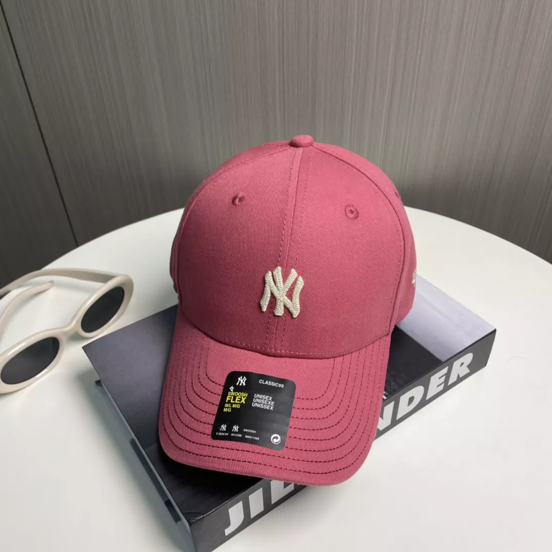 Practical 671 New York Yankees Caps