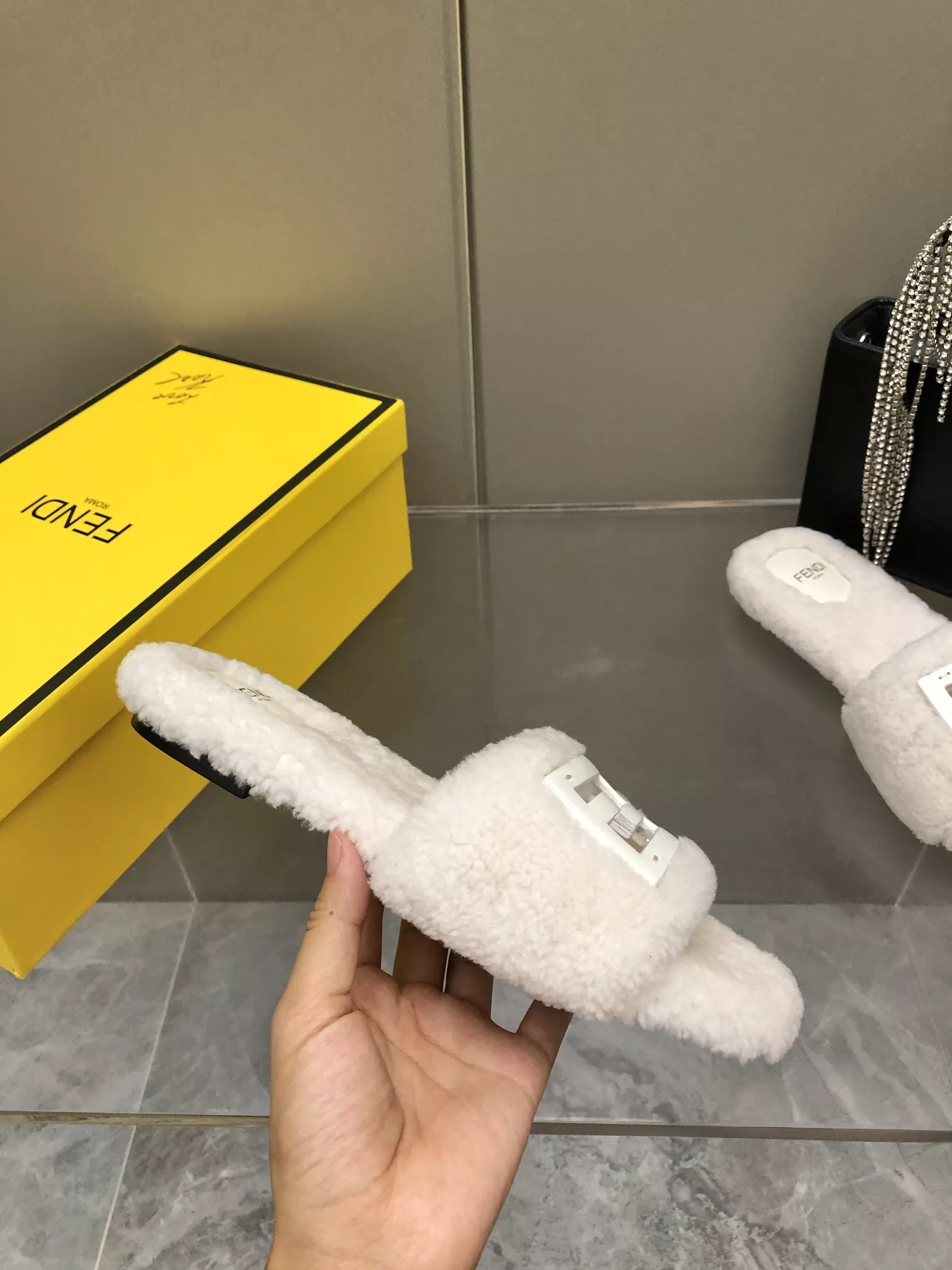 Practical 6788 Fendi Slippers For Women