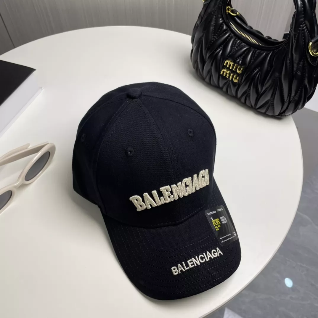 Practical 7004 Balenciaga Caps