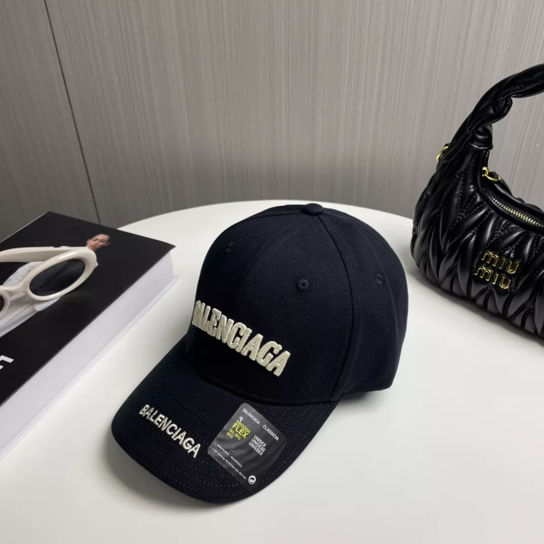 Practical 7004 Balenciaga Caps
