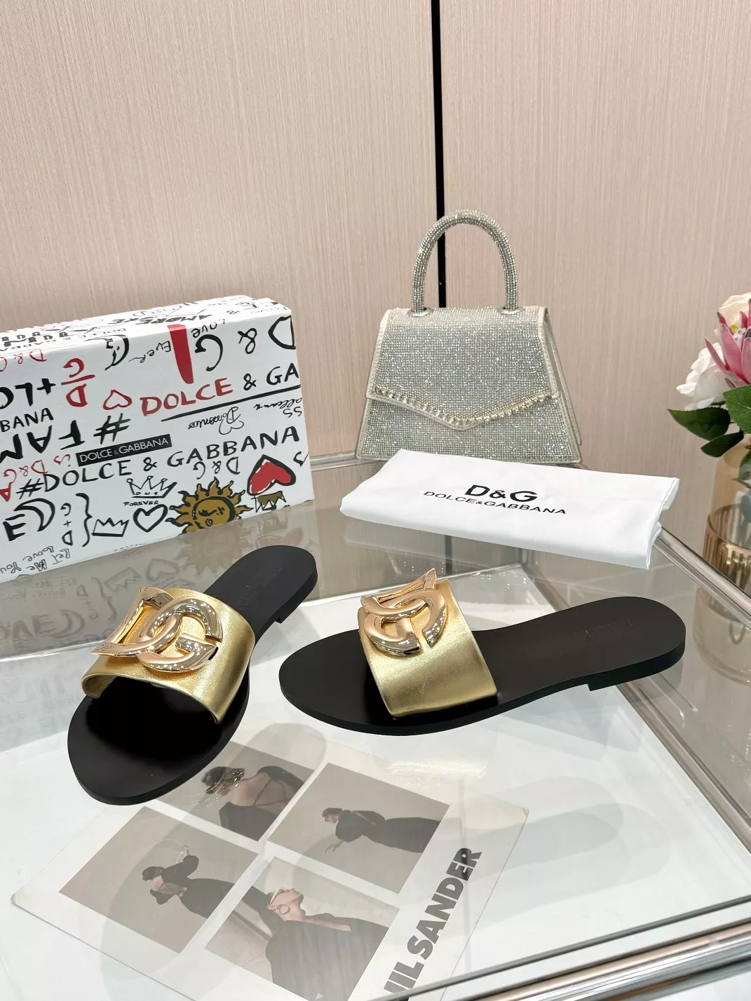Practical 7199 Dolce & Gabbana D&G Slippers For Women