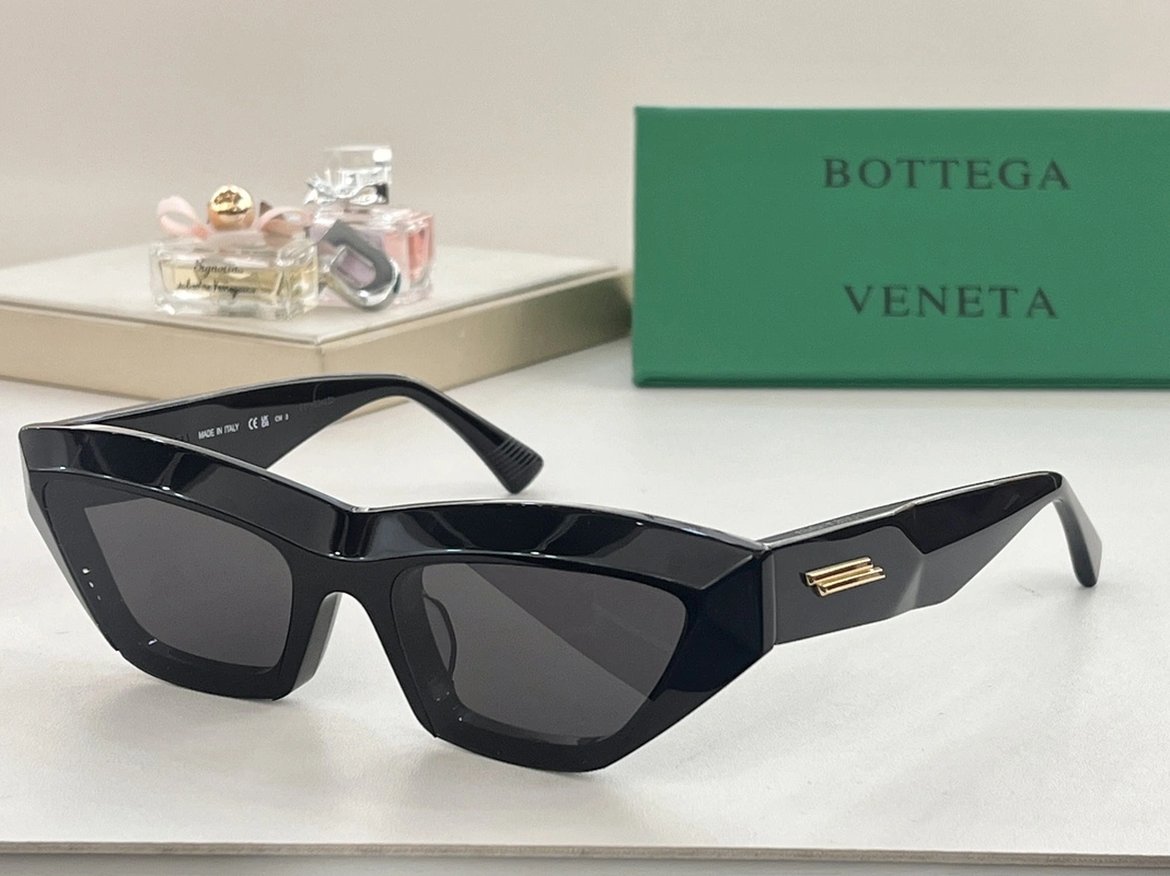 Practical 7284 Bottega Veneta AAA Quality Sunglasses