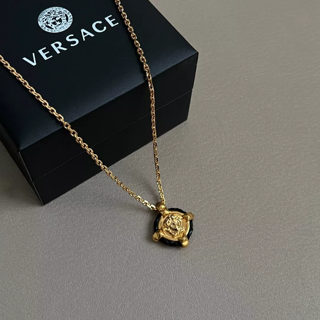 Practical 7463 Versace Necklaces