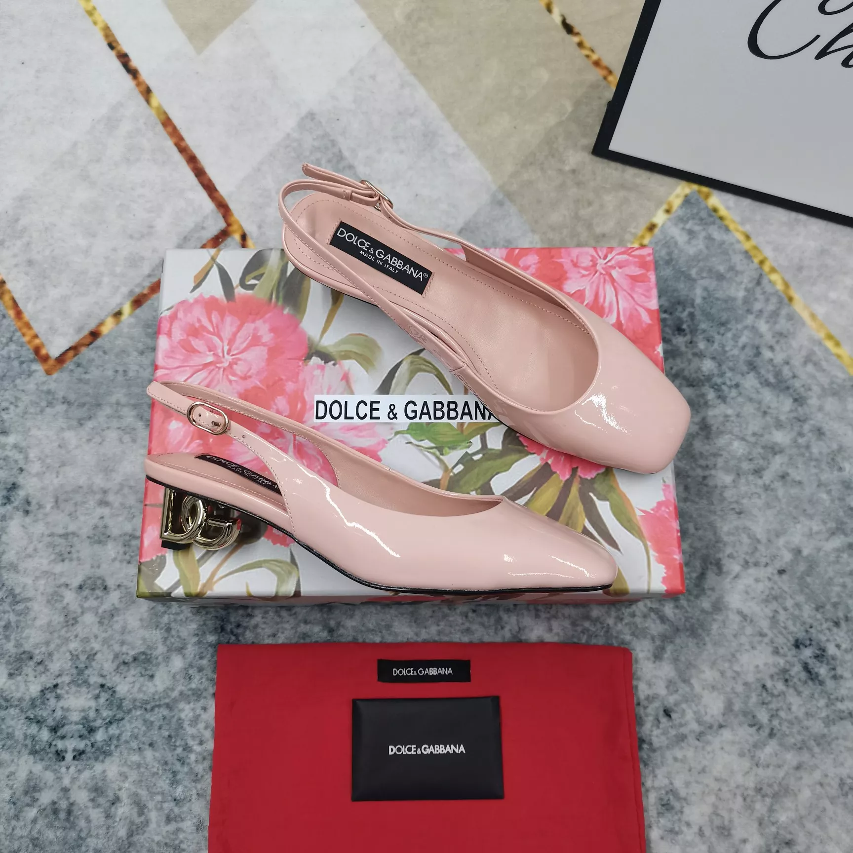Practical 7555 Dolce & Gabbana D&G Sandal For Women