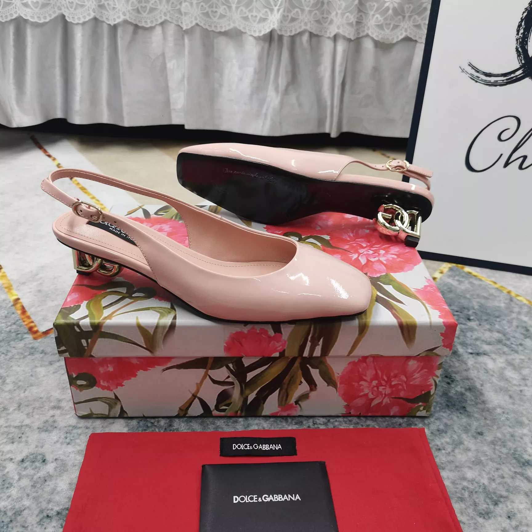 Practical 7555 Dolce & Gabbana D&G Sandal For Women
