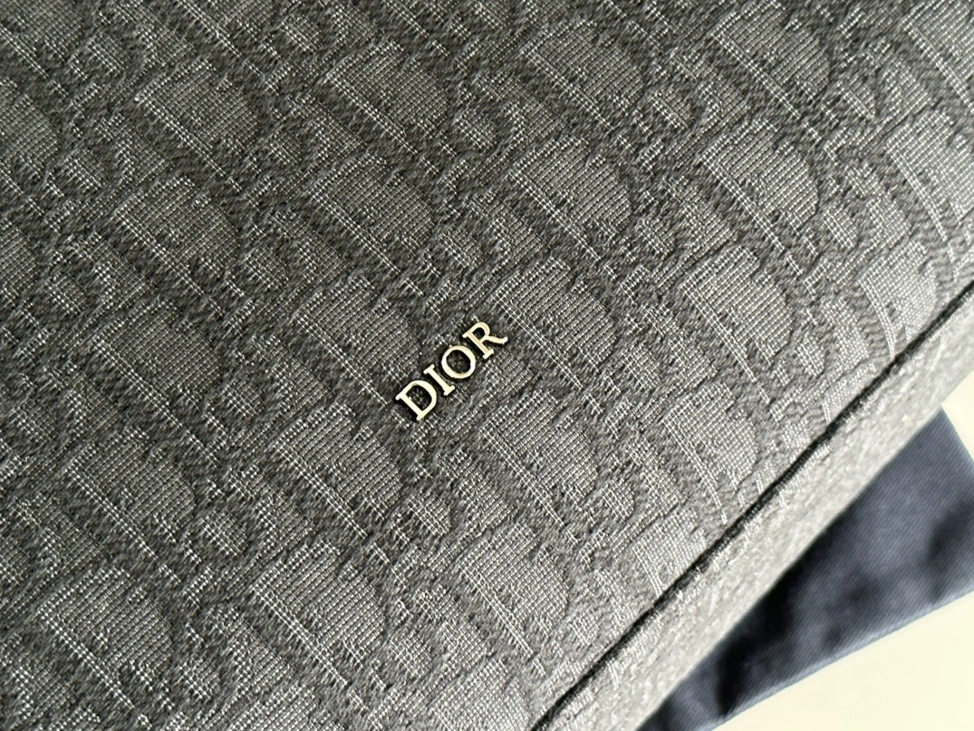 Practical 7830 Christian Dior AAA Man Handbags