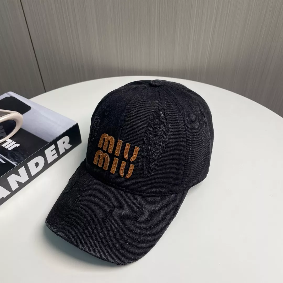 Practical 7866 MIU MIU Caps