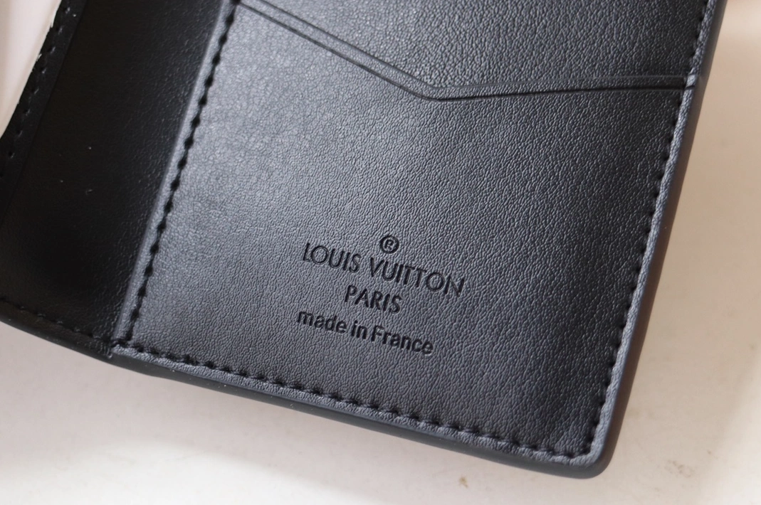 Practical 7965 Louis Vuitton AAA Quality Card Case