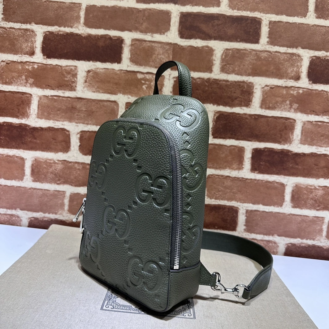 Practical 8152 Gucci AAA Man Messenger Bags