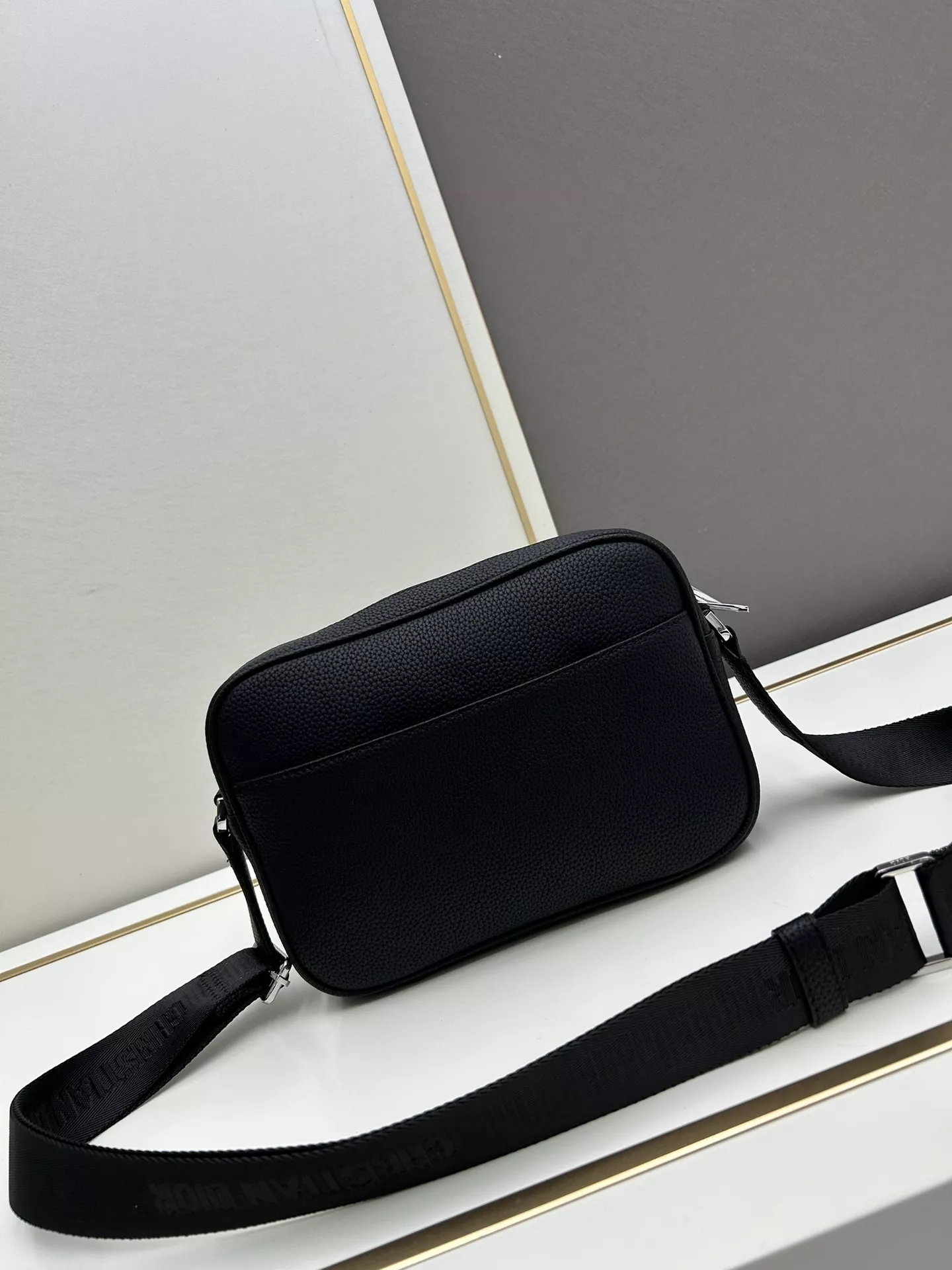 Practical 8227 Christian Dior AAA Man Messenger Bags