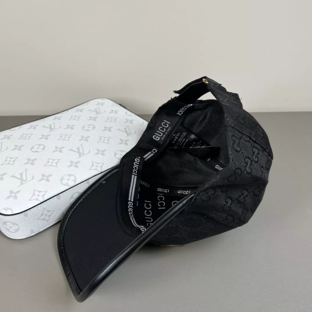 Practical 8337 Gucci Caps
