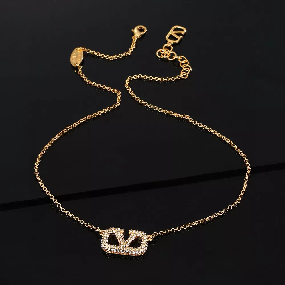Practical 8338 Valentino Necklaces For Women