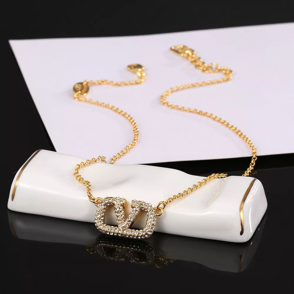 Practical 8338 Valentino Necklaces For Women
