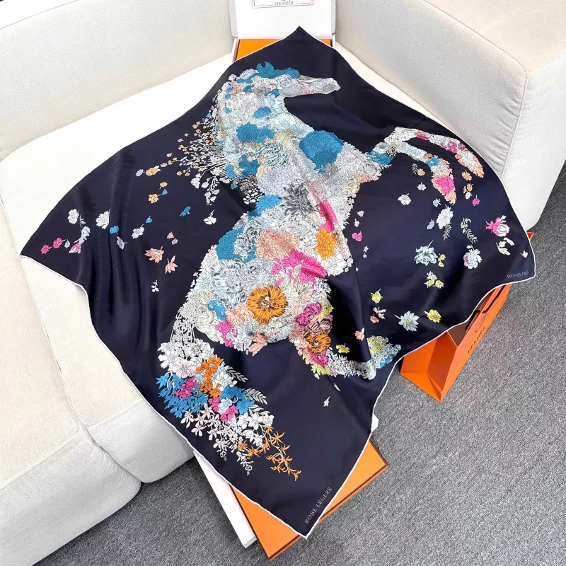 Practical 8433 Hermes Silk Squaresf