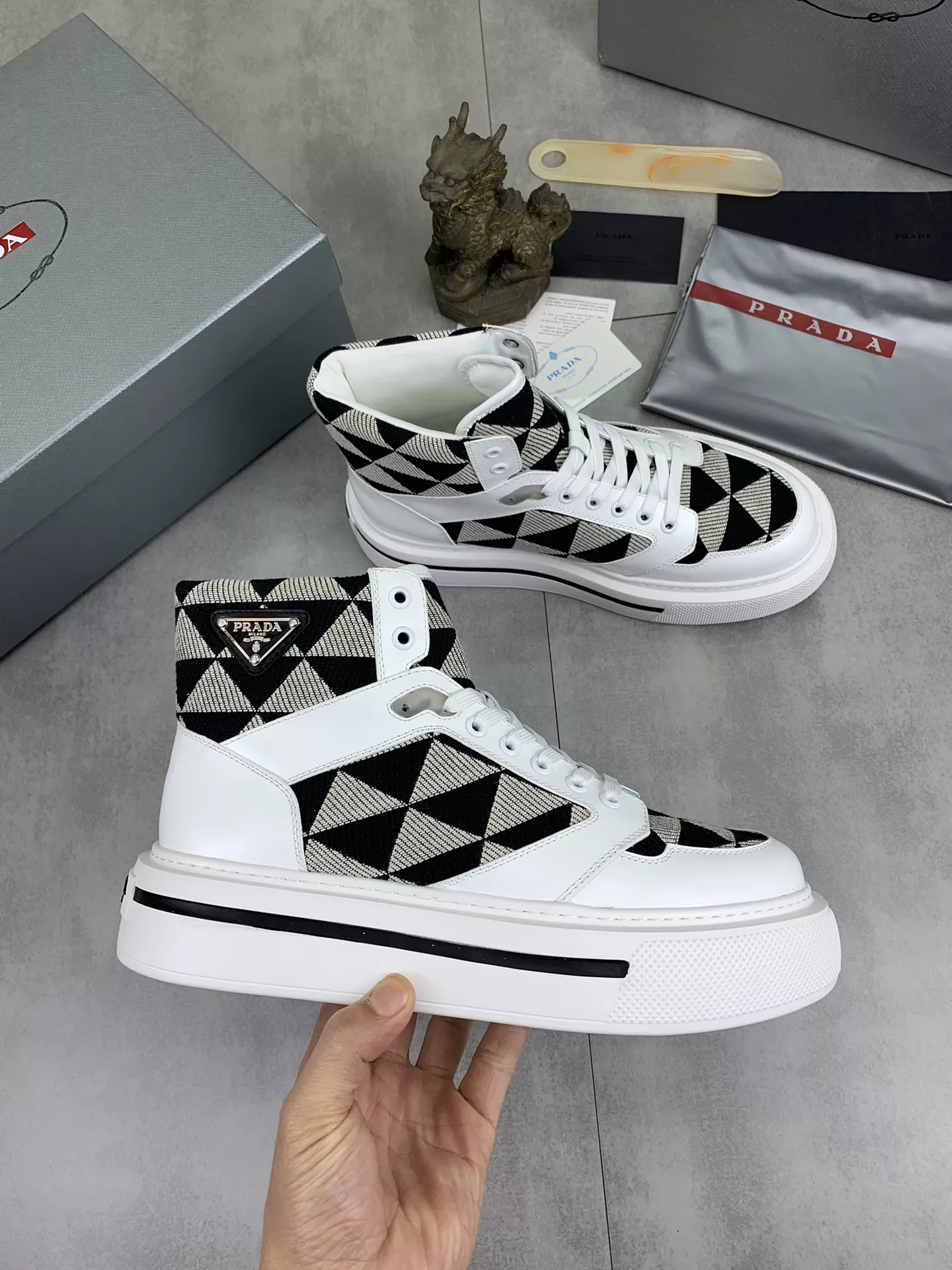 Practical 8773 Prada High Top Shoes For Men