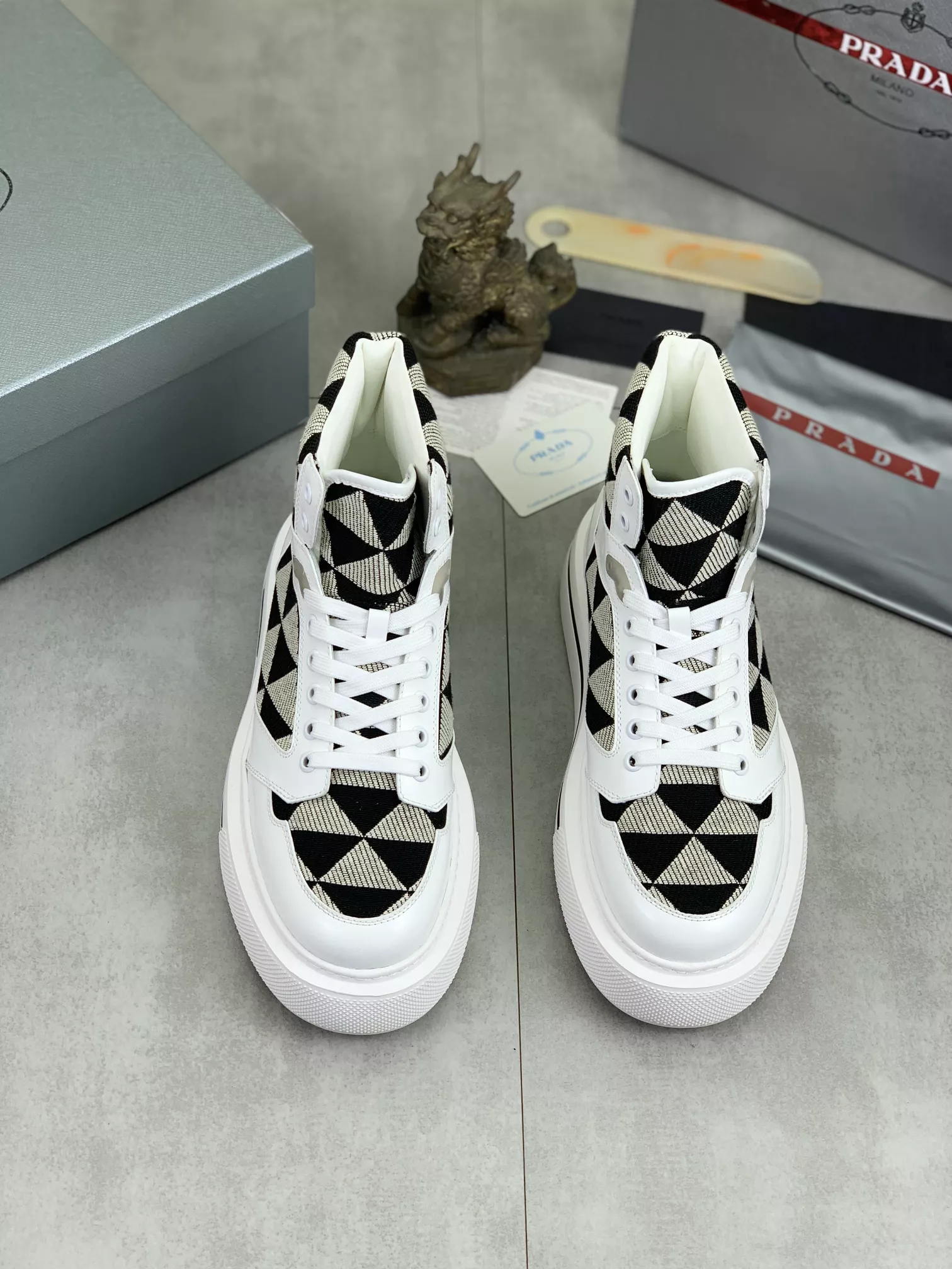 Practical 8773 Prada High Top Shoes For Men