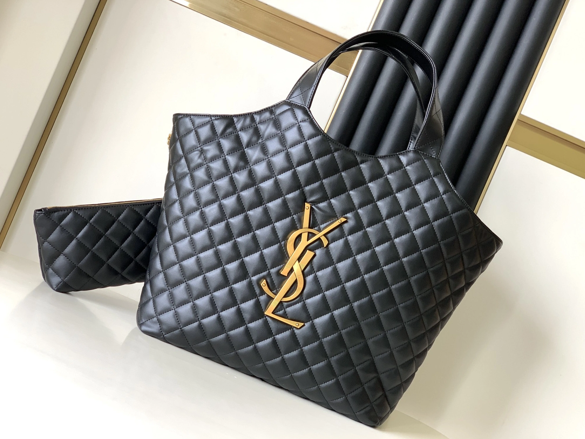 Practical 8813 Yves Saint Laurent AAA Quality Handbags For Women